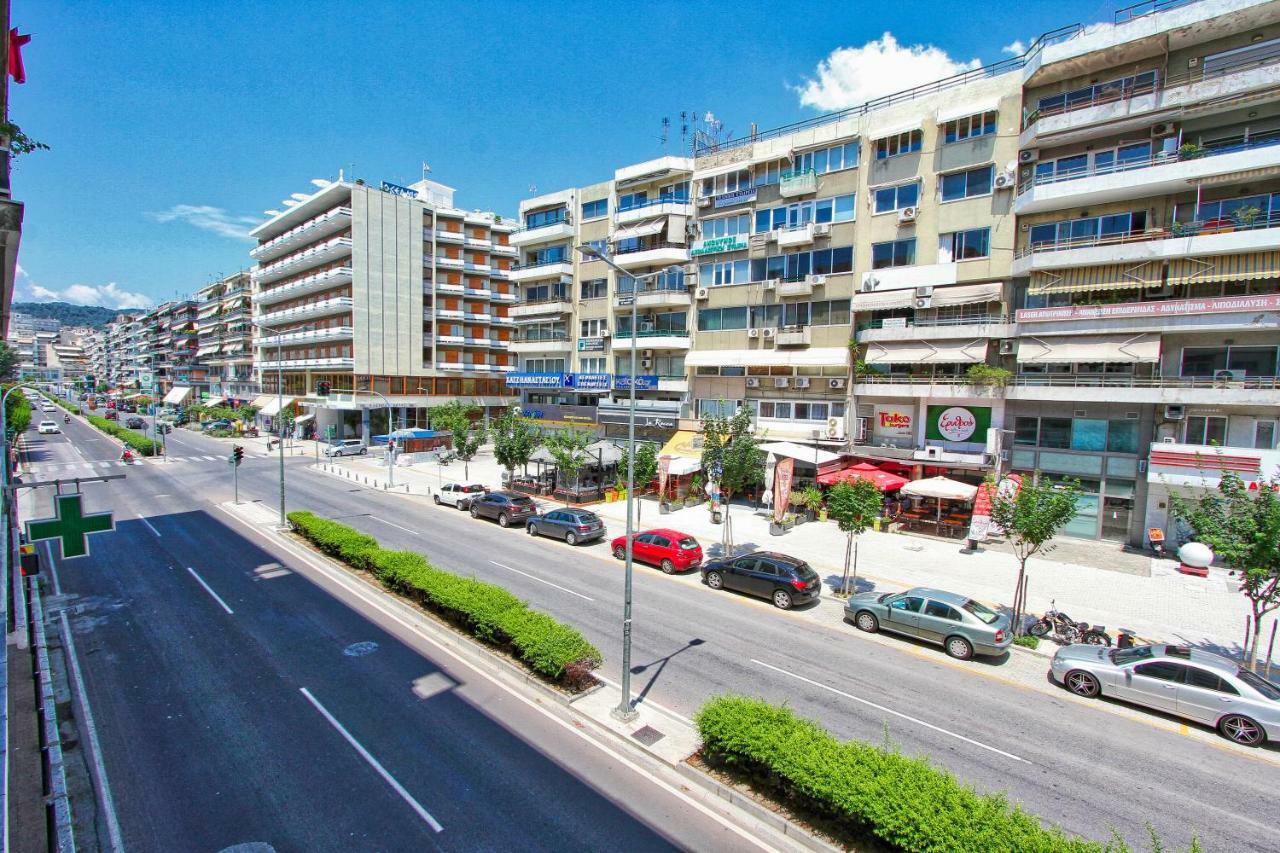 Kon&Kona Kavala Apartment ภายนอก รูปภาพ